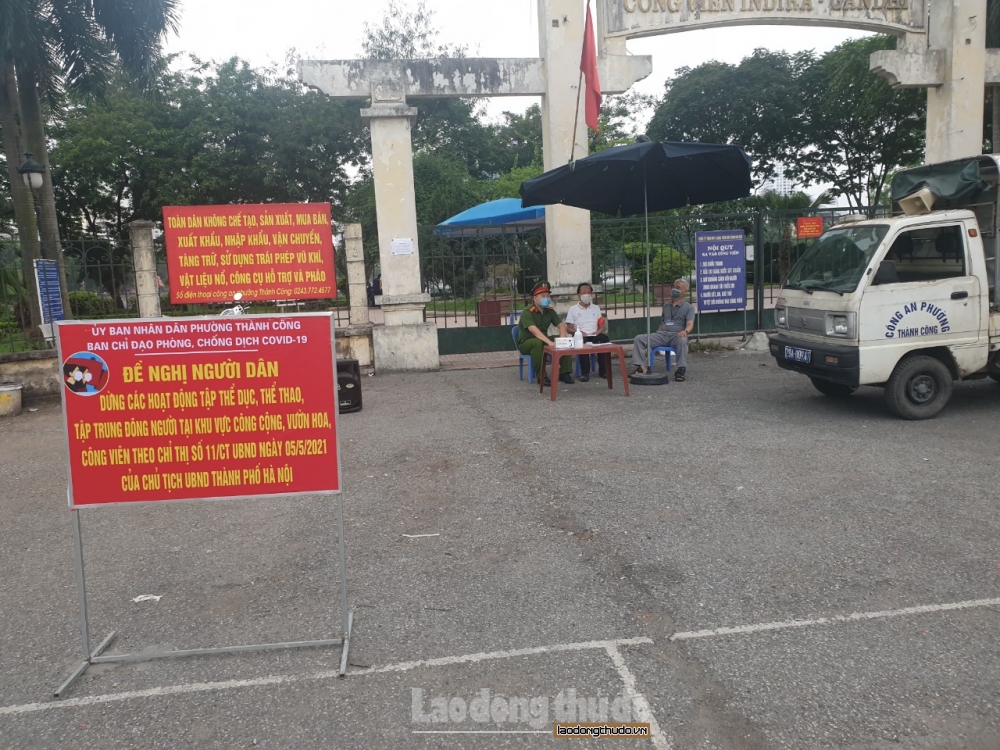 Phường Thành Công duy trì chốt trực trước cổng Công viên Indira Gandhi