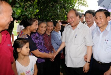 Thủ tướng Nguyễn Xuân Phúc thăm mô hình nông thôn mới tại Hà Tĩnh