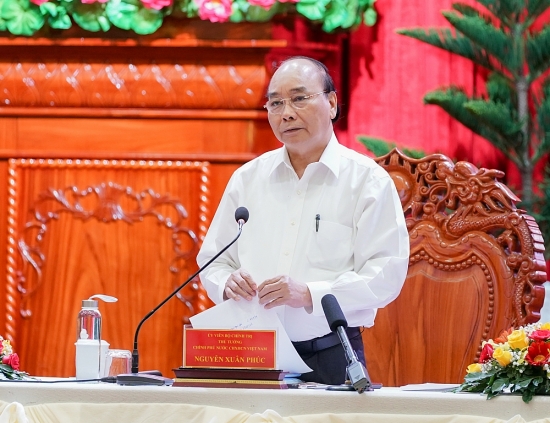 Thủ tướng làm việc với lãnh đạo các địa phương vùng Đồng bằng sông Cửu Long