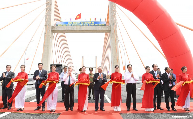Thủ tướng dự lễ khánh thành cao tốc Hạ Long - Hải Phòng