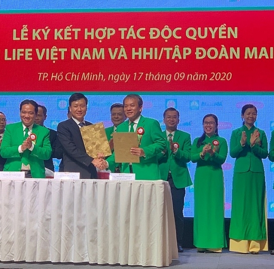 Dai-ichi Life Việt Nam và HHI/Tập đoàn Mai Linh ký kết hợp tác độc quyền