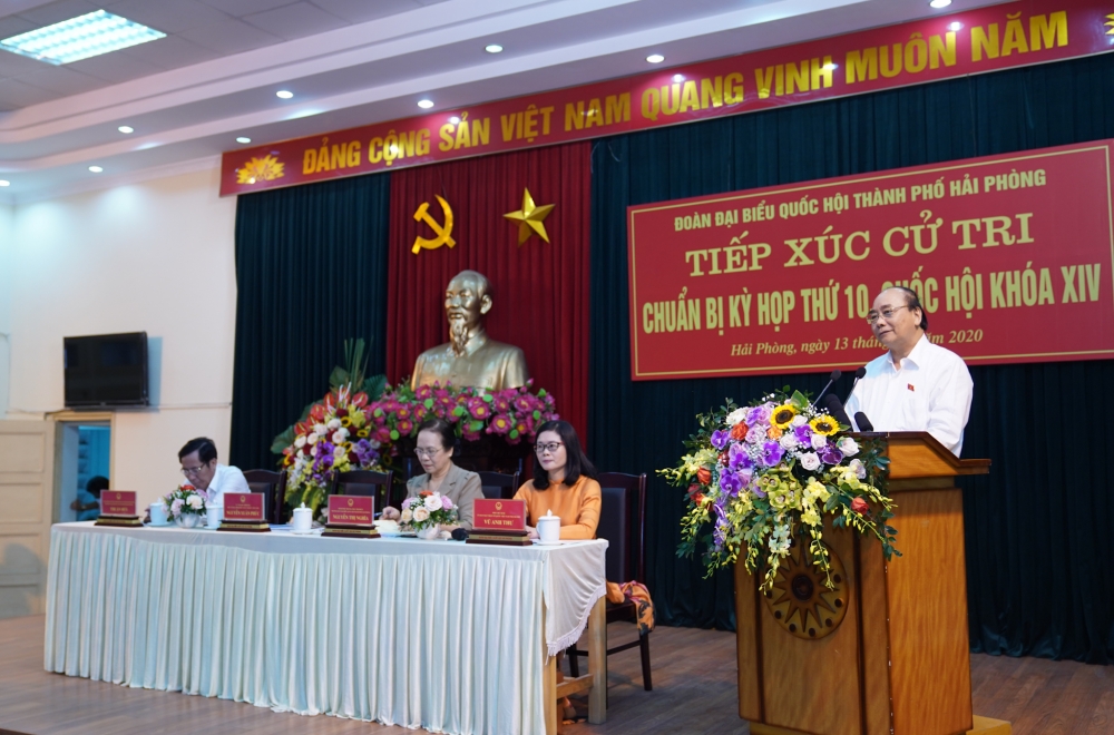 Thủ tướng Nguyễn Xuân Phúc tiếp xúc cử tri Hải Phòng