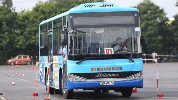 Thi đua nâng cao chất lượng dịch vụ xe buýt
