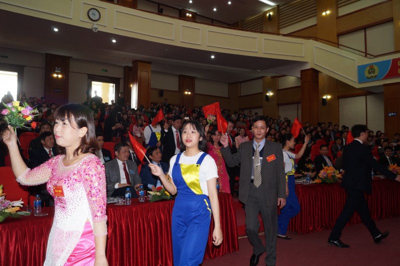 mot nhiem ky xung dang voi niem tin cua nguoi lao dong