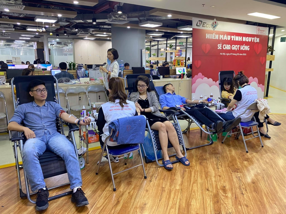 Gần 100 đoàn viên, người lao động Công ty Ecoba Việt Nam hiến máu tình nguyện