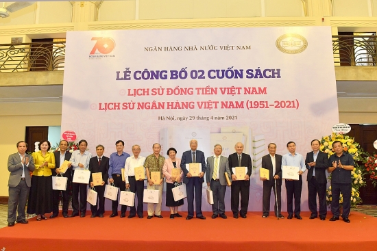 Ra mắt sách về lịch sử đồng tiền Việt Nam qua hơn 1000 năm