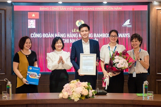 Ra mắt công đoàn cơ sở Hãng hàng không BamBoo Airways chi nhánh Hà Nội 
