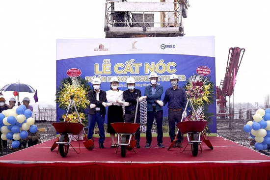 BIC Việt Nam cất nóc dự án chung cư Hanoi Phoenix Tower đúng cam kết tiến độ