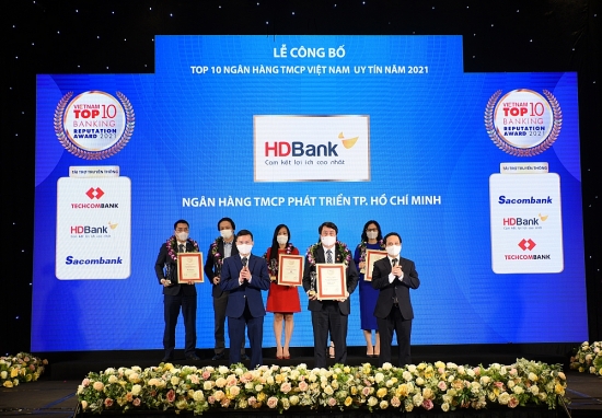 HDBank khẳng định vị thế top 5 ngân hàng uy tín nhất Việt Nam