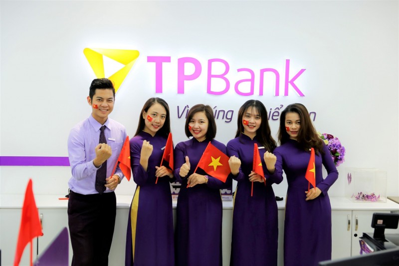 TPBank tặng 2 tỷ đồng cho tuyển Việt Nam vô địch AFF Cup