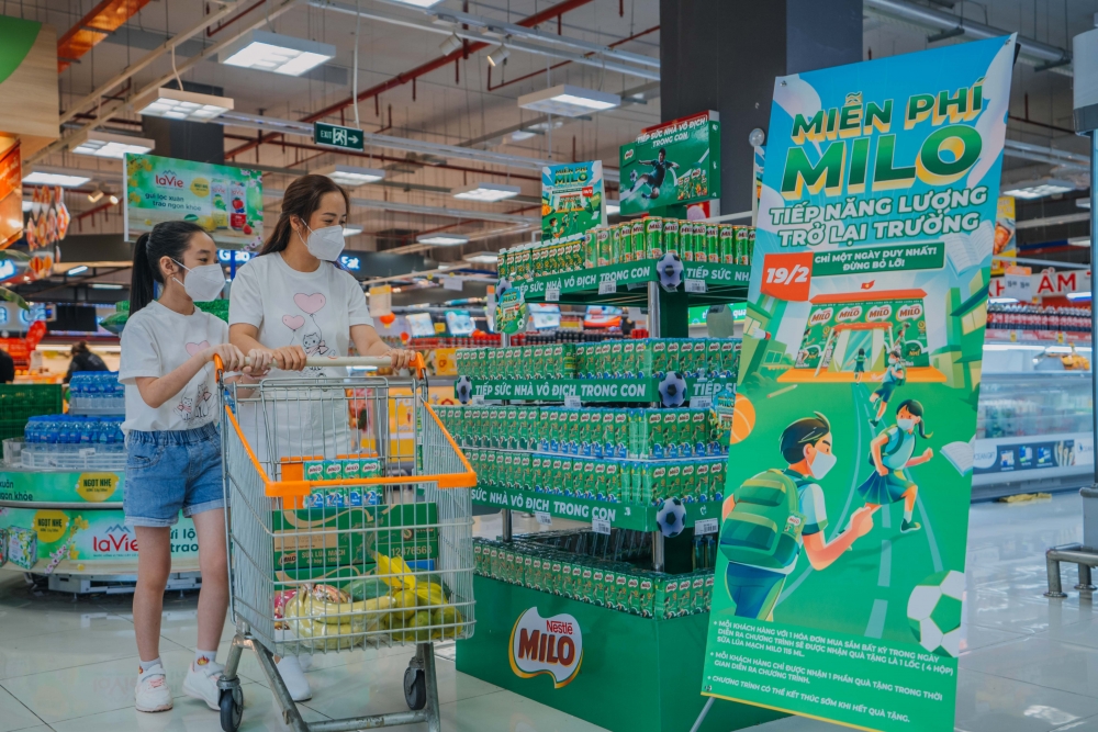 Nestlé MILO “tiếp năng lượng trở lại trường” cho học sinh toàn quốc với hơn 2,5 triệu hộp sữa