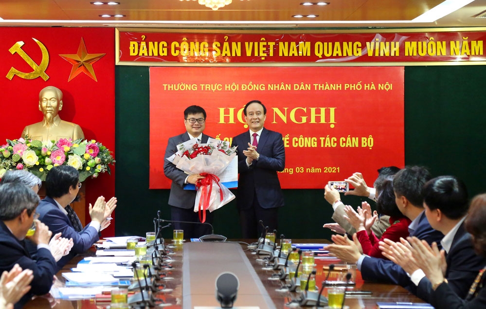 Đồng chí Trương Việt Dũng giữ chức Chánh Văn phòng Đoàn đại biểu Quốc hội và Hội đồng nhân dân thành phố Hà Nội