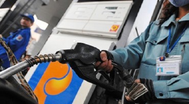 Tự điều chỉnh giá bán lẻ xăng dầu bị phạt tới 60 triệu đồng
