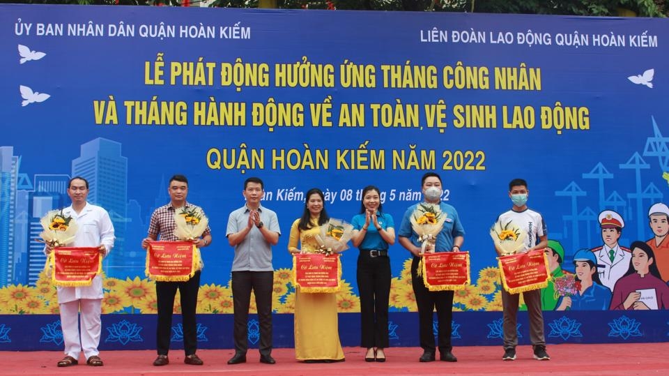 Quận Hoàn Kiếm phát động hưởng ứng Tháng Công nhân và Tháng hành động về An toàn, vệ sinh lao động năm 2022