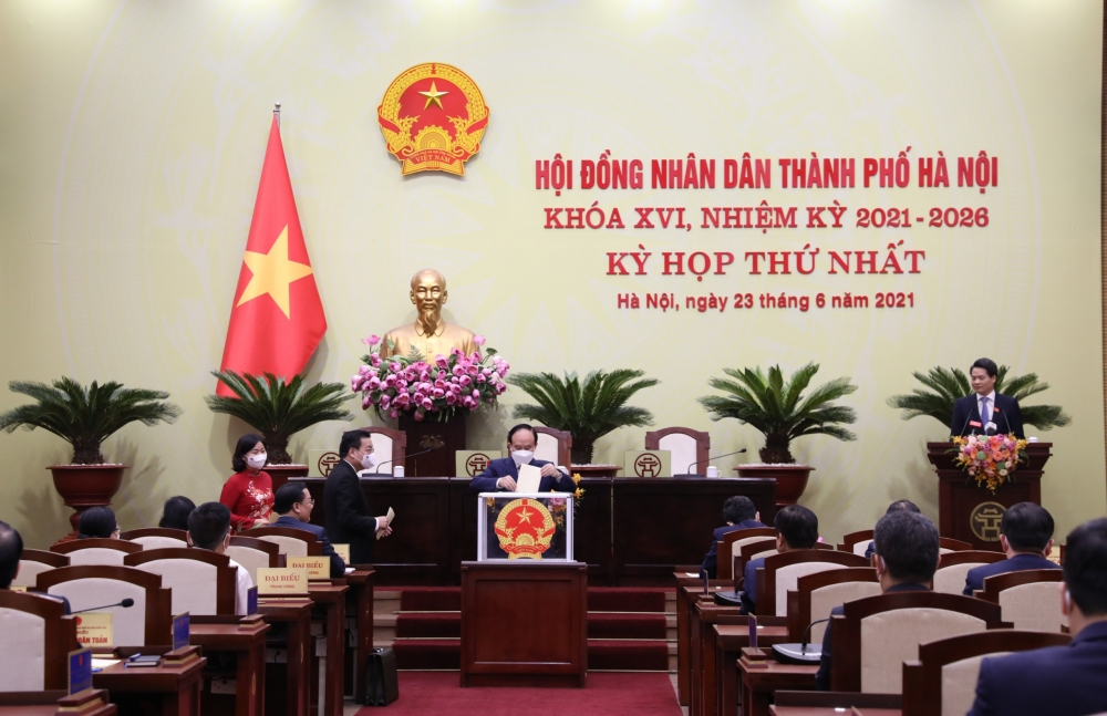 Đồng chí Nguyễn Ngọc Tuấn tiếp tục giữ chức Chủ tịch Hội đồng nhân dân thành phố Hà Nội