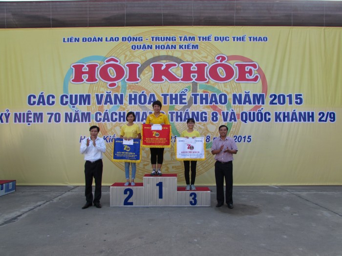 500 VĐV tham gia chung kết Hội khỏe các cụm VHTT quận Hoàn Kiếm