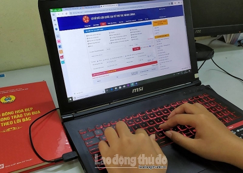 Hà Nội triển khai 1.427 dịch vụ công trực tuyến, mức độ 3, 4