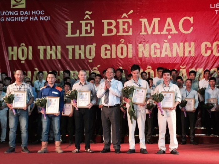 Bế mạc hội thi “Thợ giỏi ngành cơ khí Thành phố Hà Nội” năm 2015