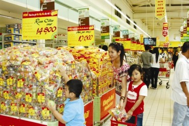 Thủ tướng yêu cầu bình ổn giá thị trường dịp Tết Đinh Dậu