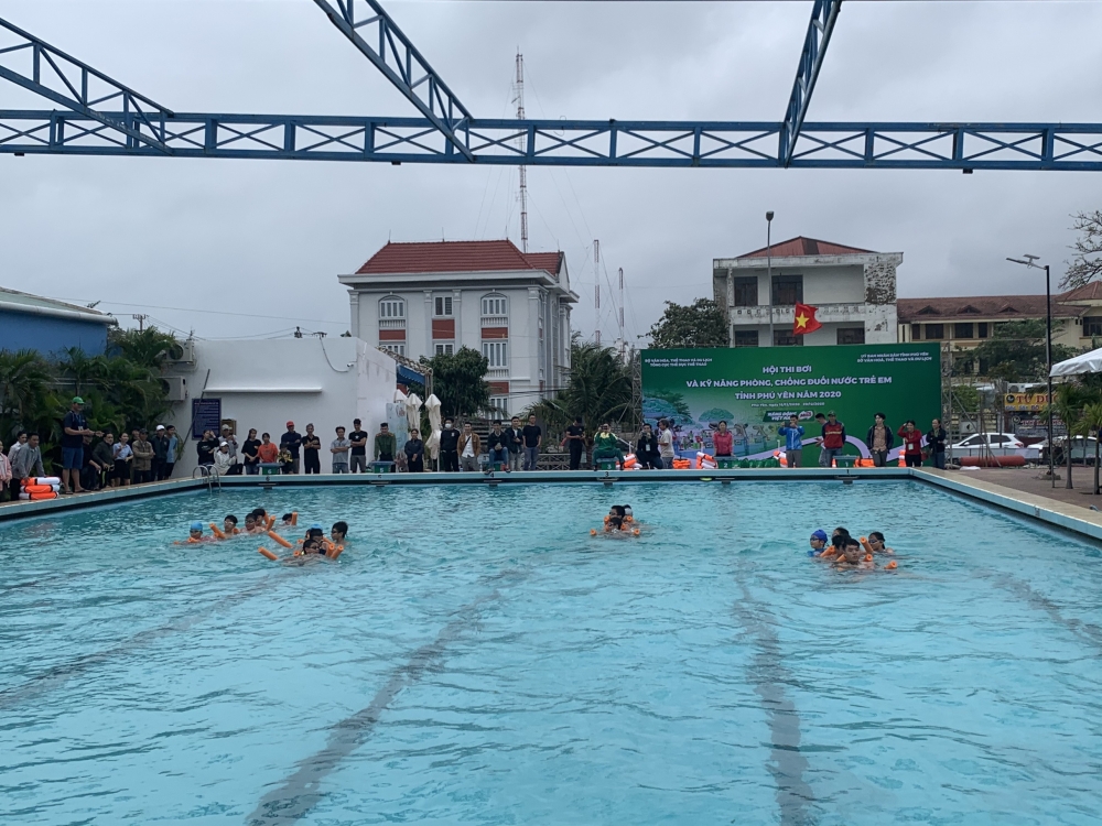 Khai mạc Hội thi Bơi và kỹ năng phòng, chống đuối nước trẻ em tỉnh Phú Yên năm 2020