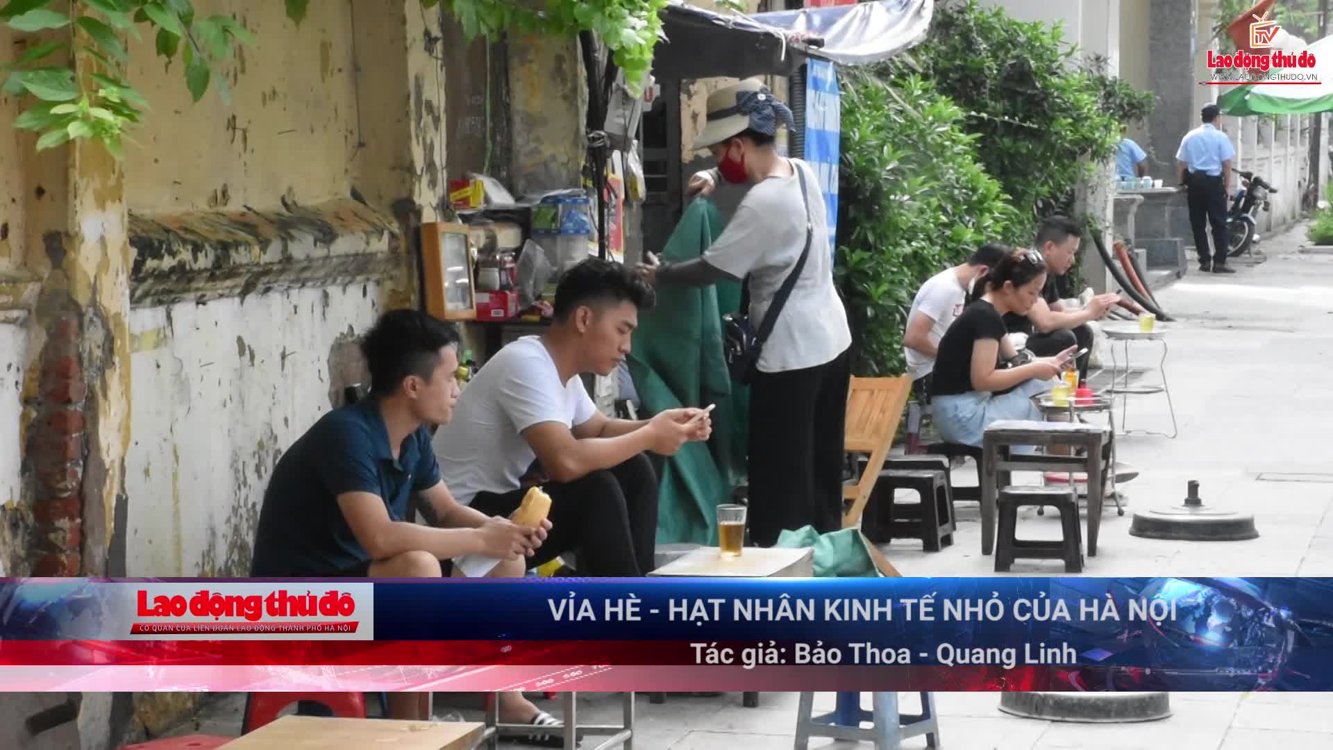 Vỉa hè - hạt nhân kinh tế nhỏ của Hà Nội