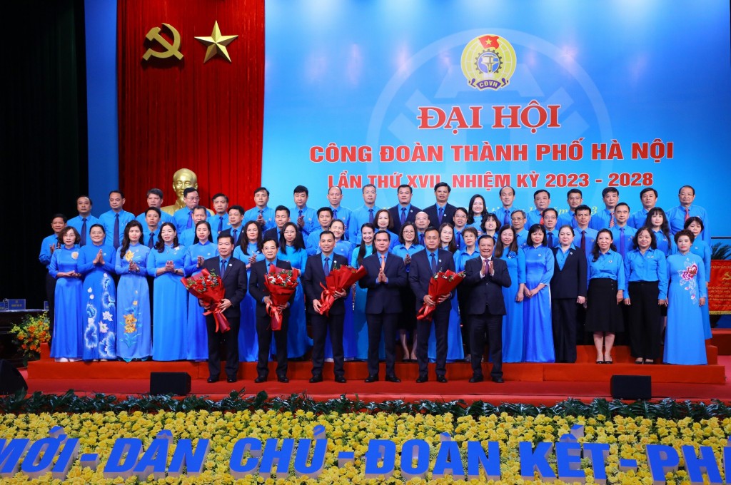 Phiên trọng thể Đại hội Công đoàn thành phố Hà Nội lần thứ XVII
