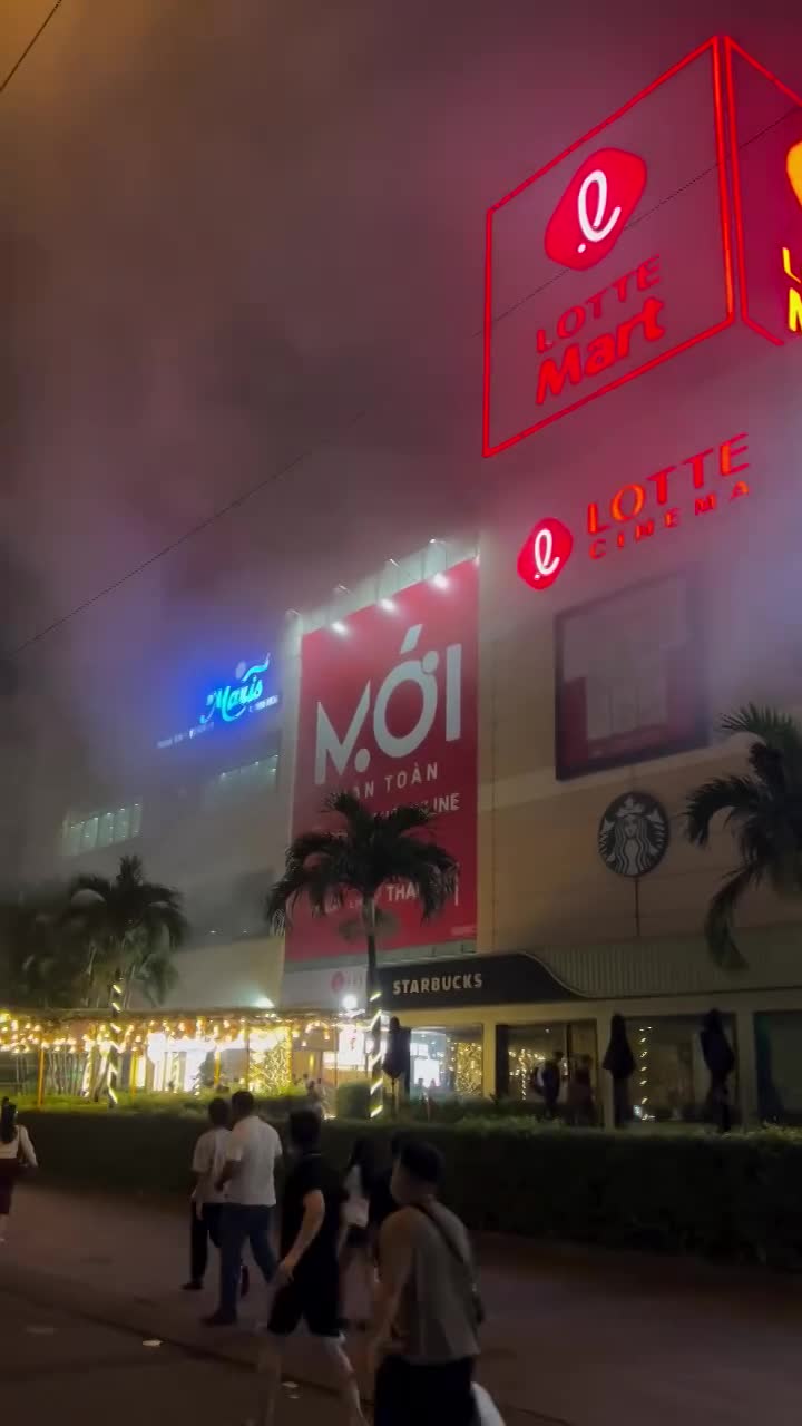 TP.HCM: Nguyên nhân vụ cháy tại siêu thị Lotte Mart