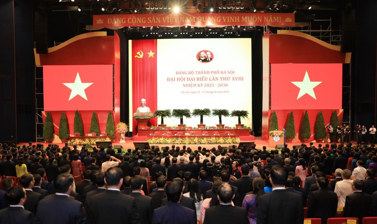 Phiên trù bị Đại hội lần thứ XVIII Đảng bộ thành phố Hà Nội