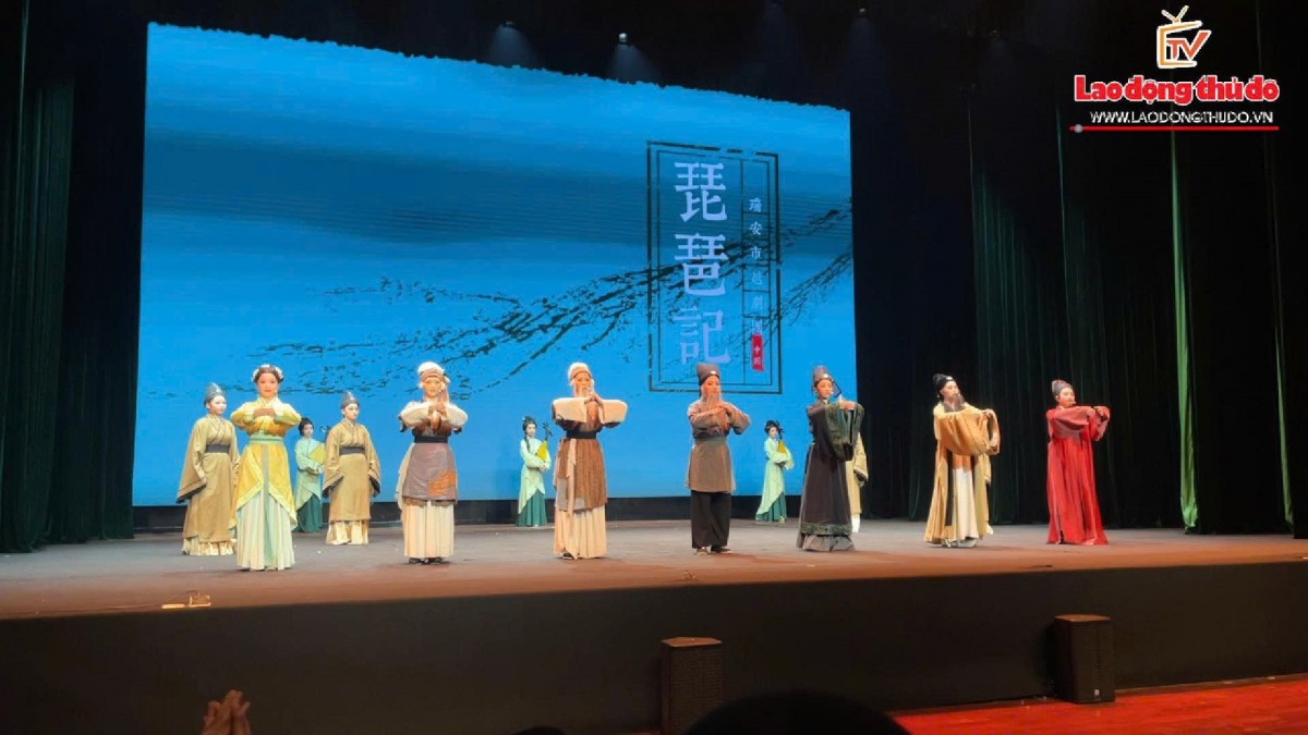 28 vở diễn, hơn 1.000 nghệ sĩ: Liên hoan Sân khấu Thử nghiệm 2025 sôi động trên bản đồ nghệ thuật thế giới